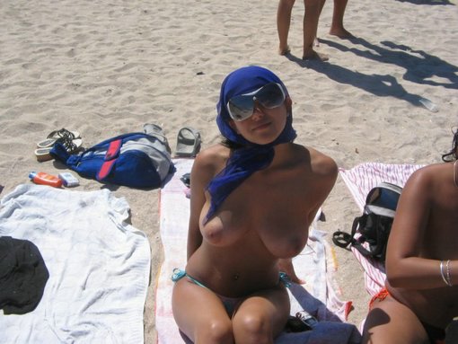 Real Sexy Beach Boobs Photo